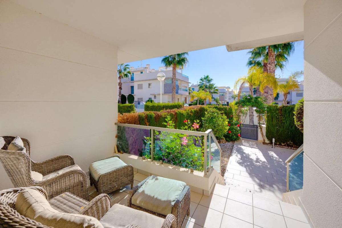 Sale of apartment in Avenida de Cadiz, Rojales
photo 4