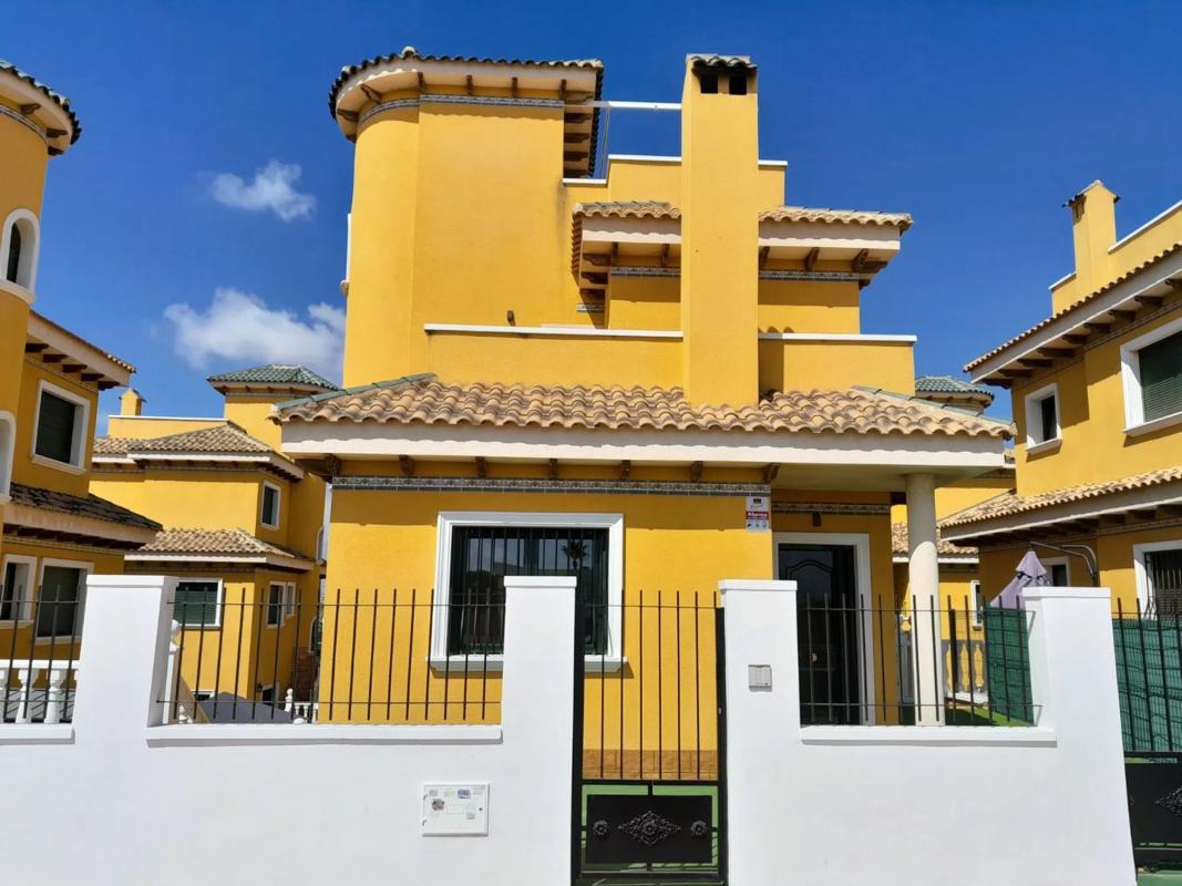 Venta de chalet independiente en Calle Vigo, Rojales
 photo 2