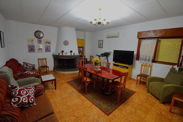 Terraced house for sale at  Calle Maestro Ventura , Rojales photo 4
