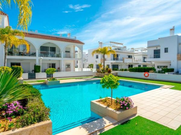 Penthouse for sale at Calle Valladolid, 4, Rojales photo 1