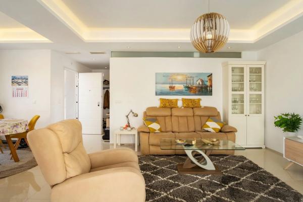 Penthouse for sale at Calle Pamplona N2, 33, Rojales thumbnail 2