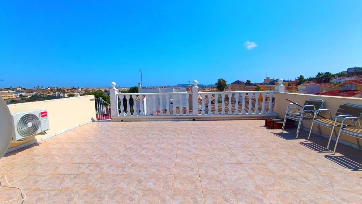 Продажа отдельного шале в San Fulgencio, Сан-Фульхенсио photo 2