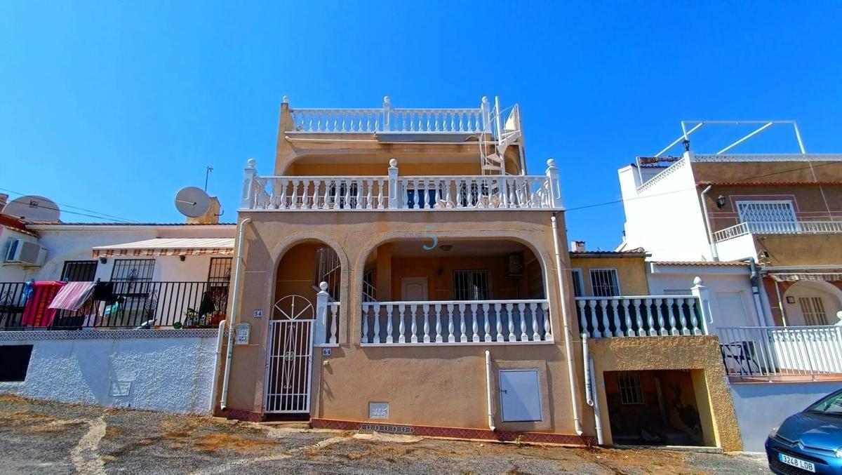 Продажа отдельного шале в San Fulgencio, Сан-Фульхенсио photo 5