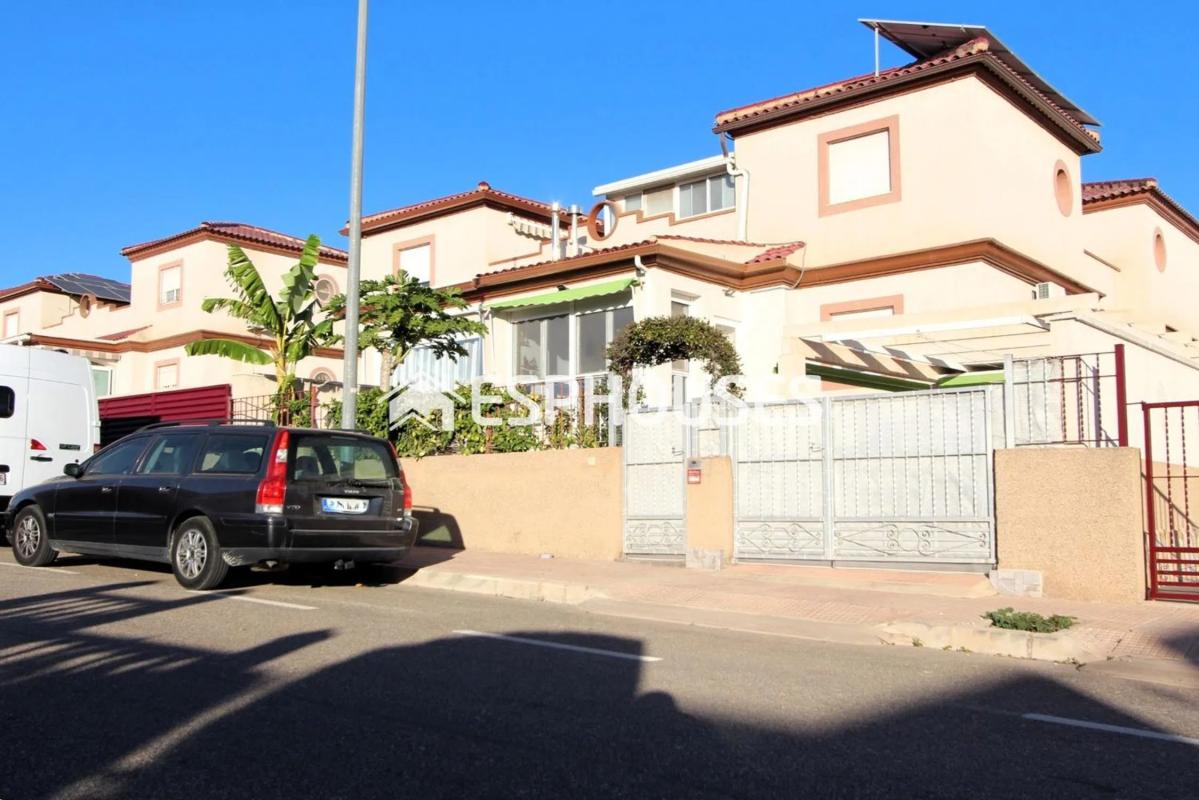 Propiedades en venta y alquiler en España photo 2