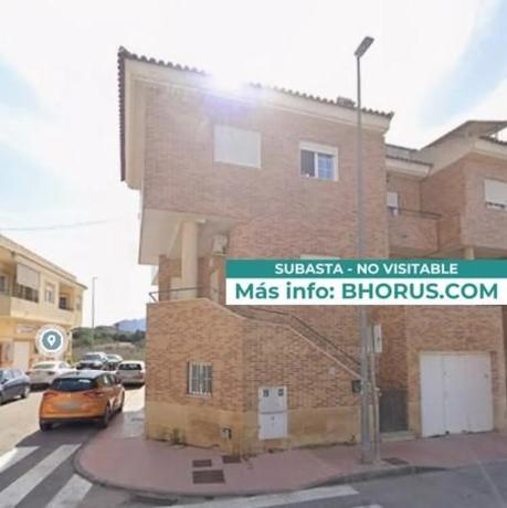 Independent chalet for sale in Avenida de Catral, San Isidro
thumbnail 2