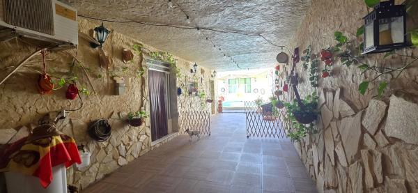 Chalet adosado en venta en Agua s/n , San Isidro thumbnail 2