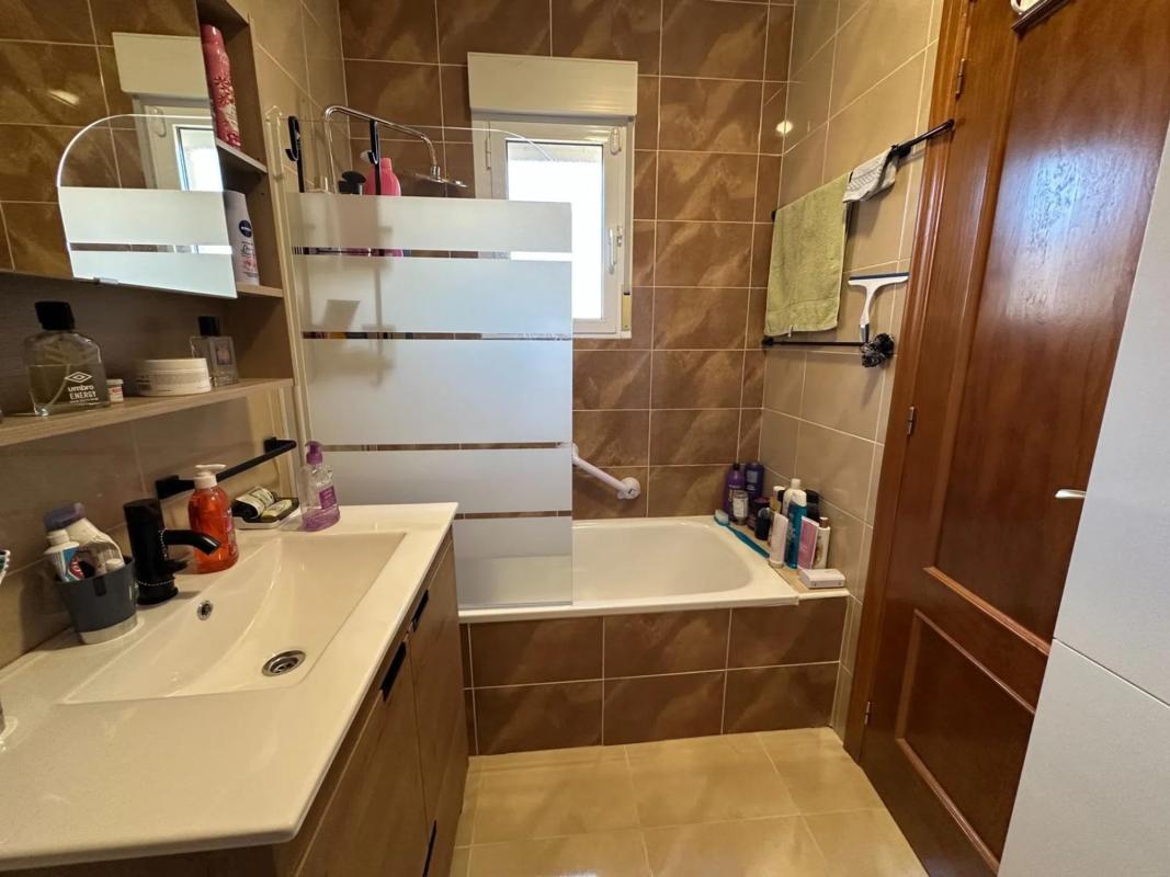 Недвижимость на продажу и в аренду в Испании photo 2