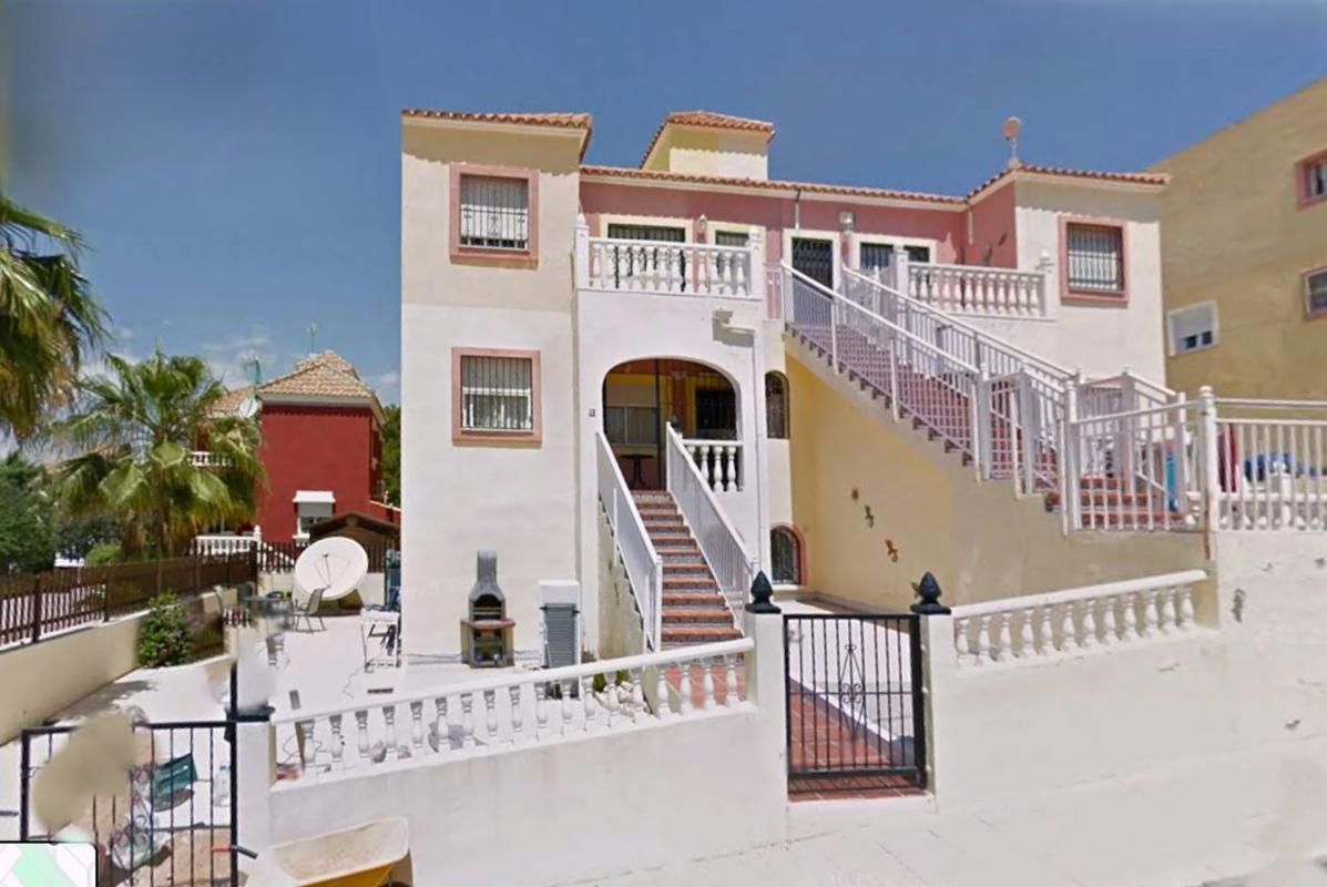 Продажа таунхауса в Calle Lorca, 9 , Сан-Мигель-де-Салинас photo 1
