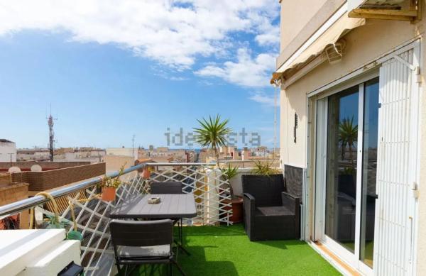 Ático en venta en CL CALERA LA, 2, Torrevieja photo 1