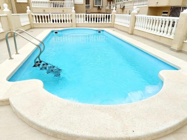 Ático en venta en  Ronda D. Ricardo Lafuente Aguado, 9, Torrevieja photo 4