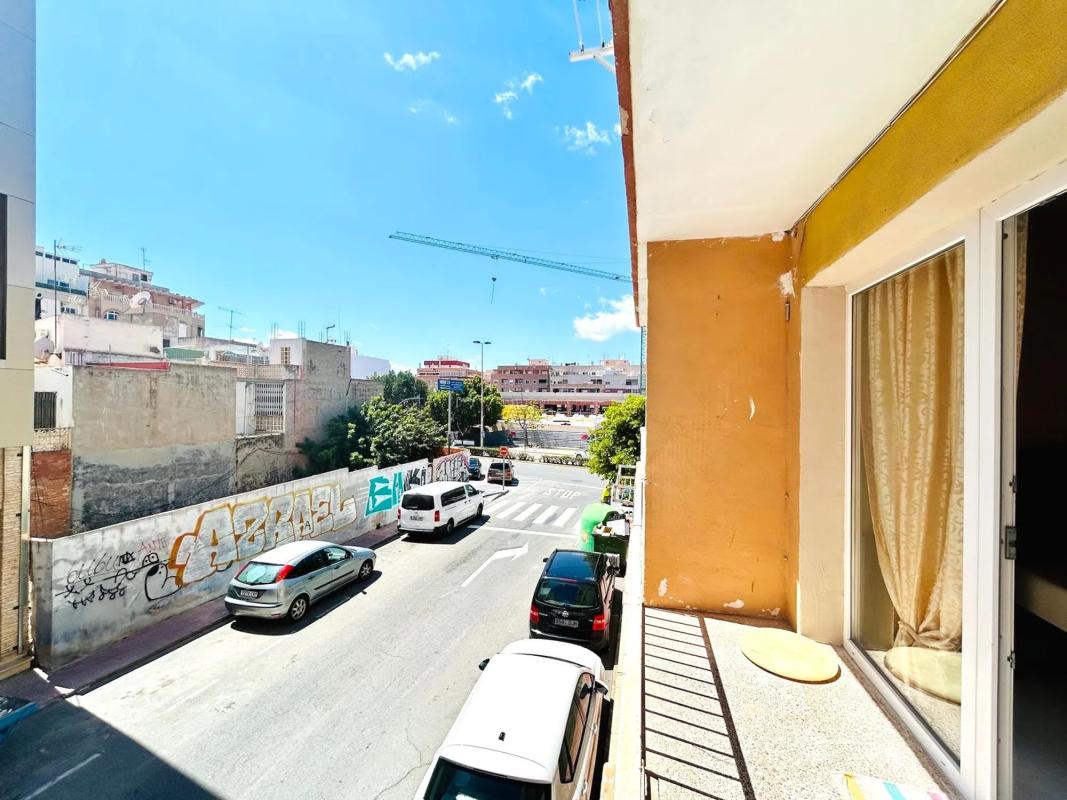 Venta de piso en Calle San Emigdio, 7, Torrevieja
 photo 5