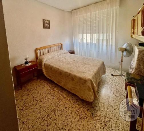 Piso en venta en Calle Caballero de Rodas, Torrevieja
photo 1