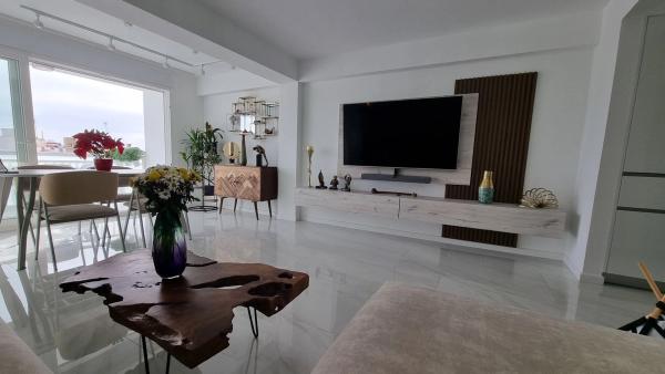 Sale of flat in Calle Maria Parodi, 2, Torrevieja
thumbnail 2