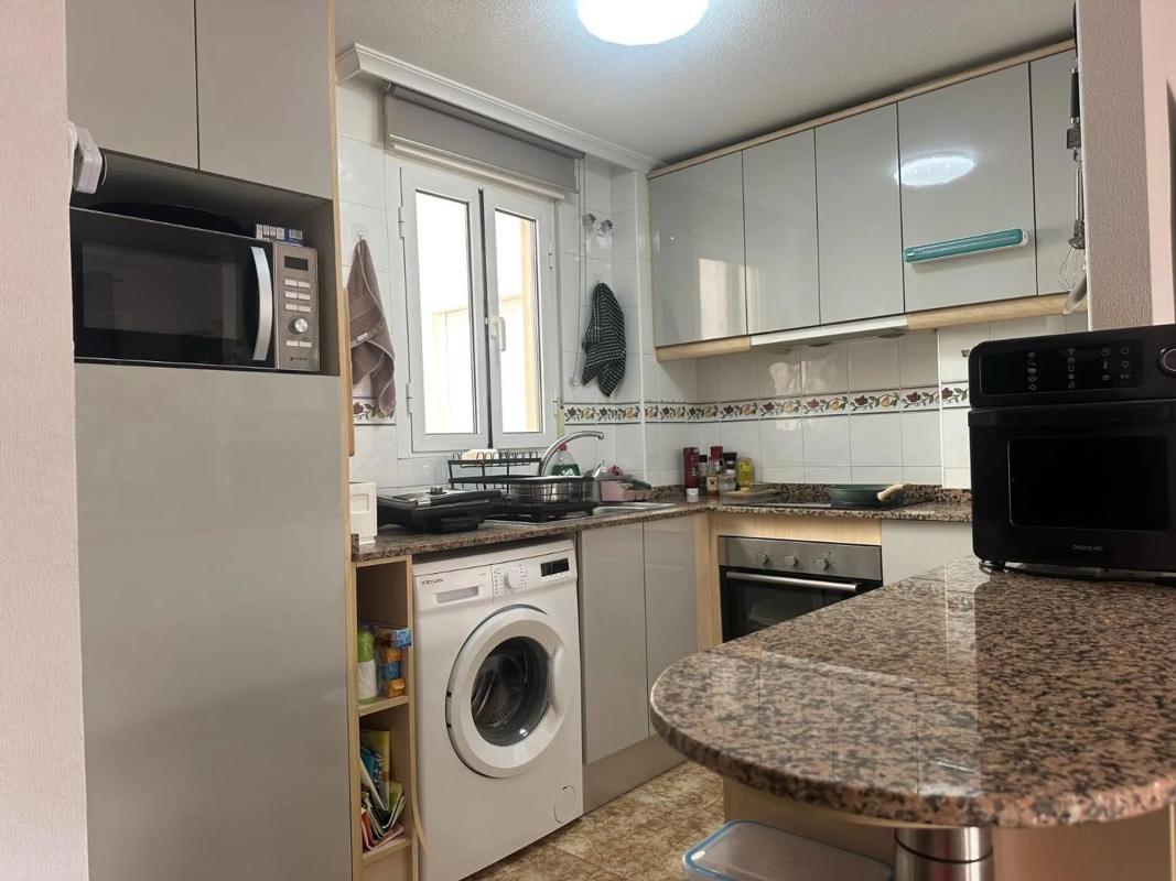 Venta de ático en Barrio El Molino, Torrevieja photo 2