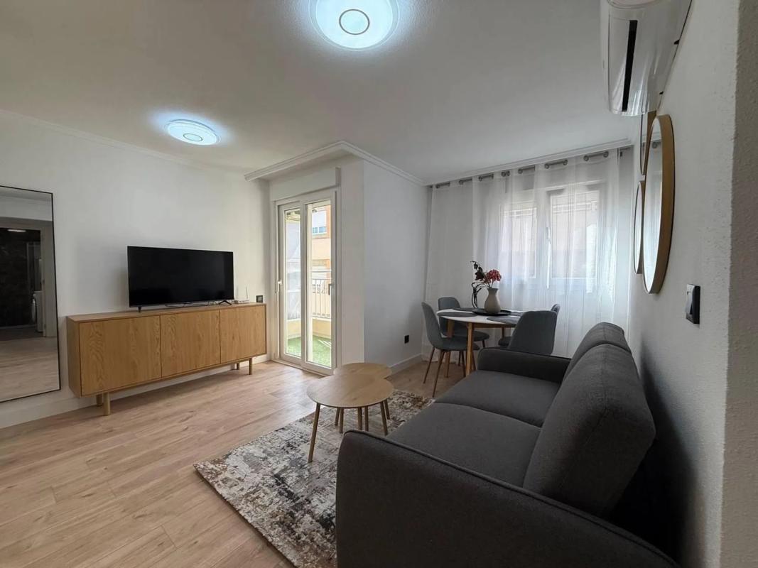 Venta de piso en Barrio Parque de las Naciones, Torrevieja
photo 4