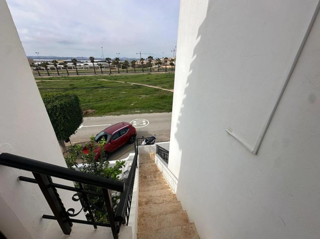 Продажа отдельного шале в  Barrio El Molino, Торревьеха photo 3