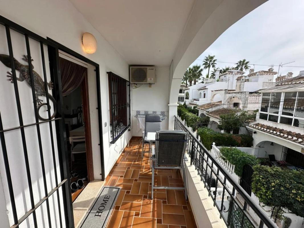 Продажа отдельного шале в  Barrio El Molino, Торревьеха photo 4