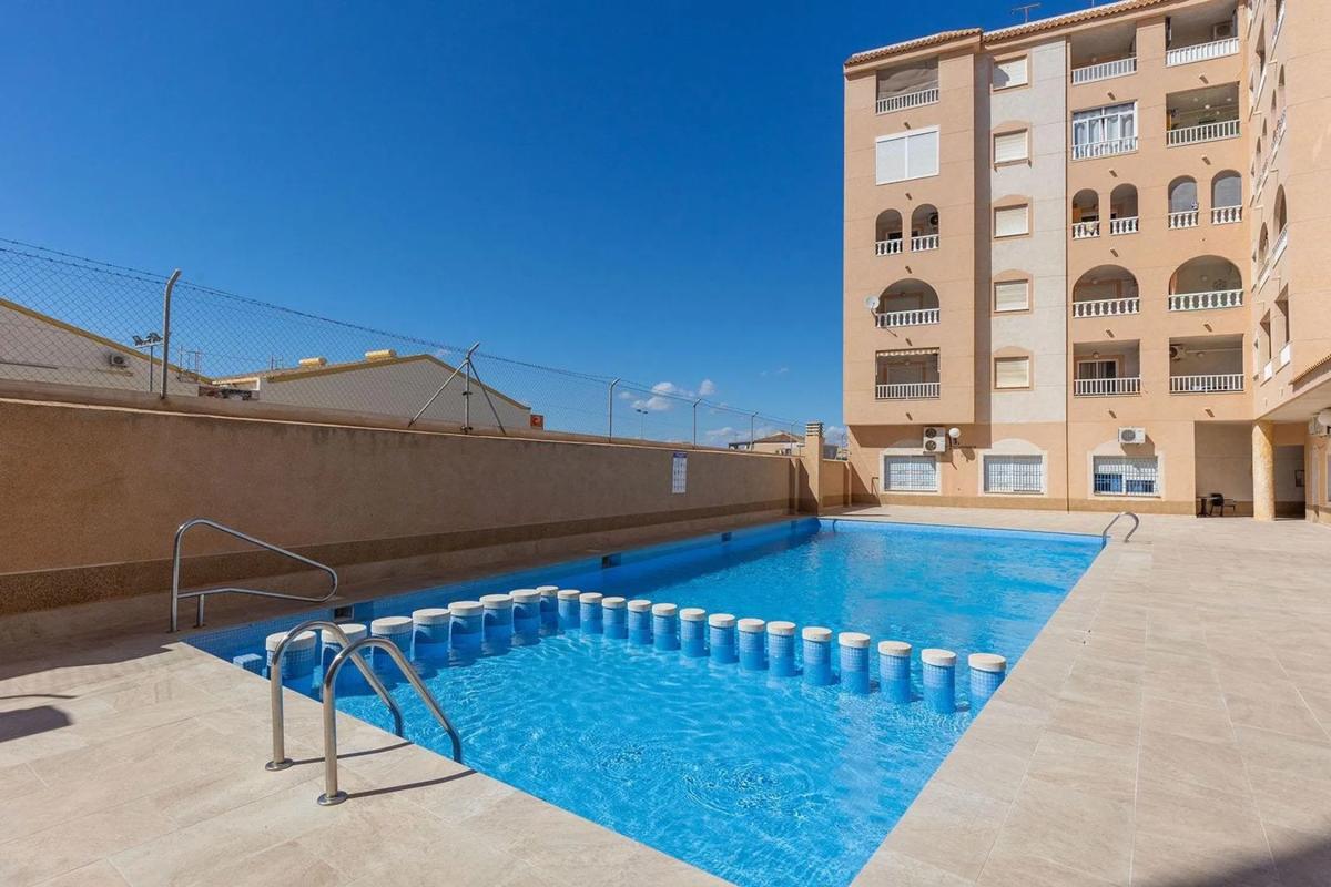 Venta de ático en Calle Maldonado, Torrevieja photo 3