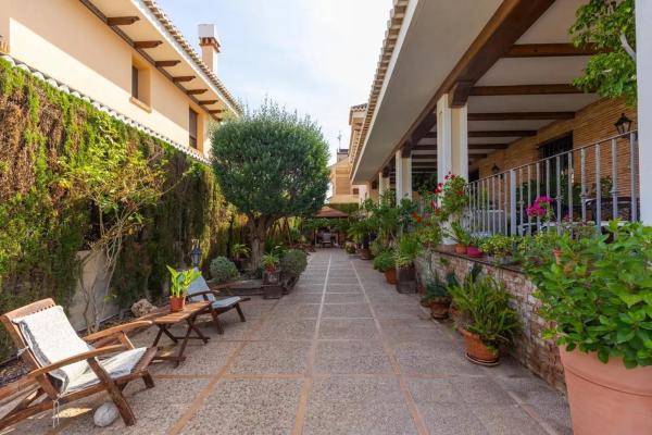 Частный шале на продаже в  Barrio El Molino, Торревьеха photo 3