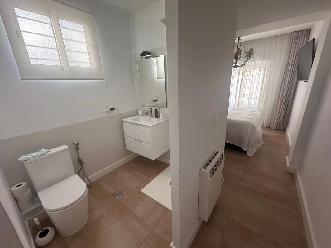 Продажа квартиры на Travesía San Miguel de Salinas, Торревьеха
photo 2