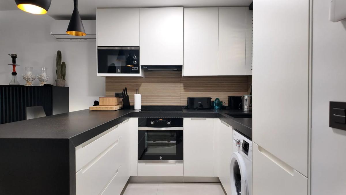 Продажа квартиры на Calle Mar Cantábrico, Торревьеха
photo 2