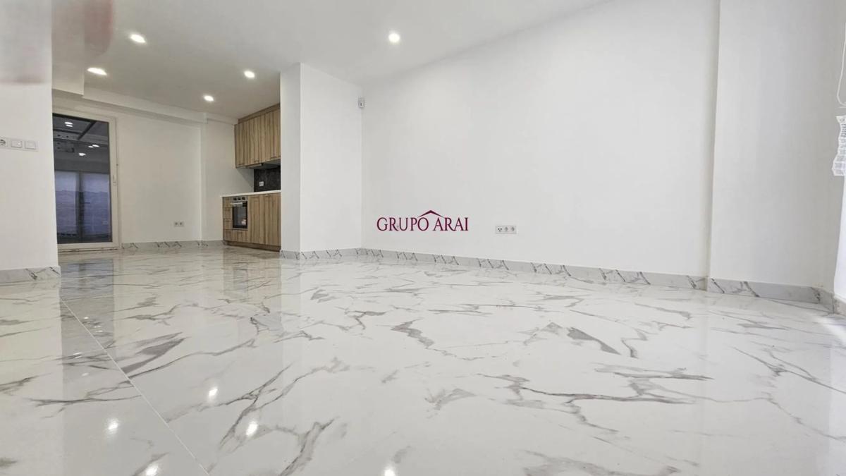 Venta de piso en Calle Callosa del Segura, Torrevieja
photo 2