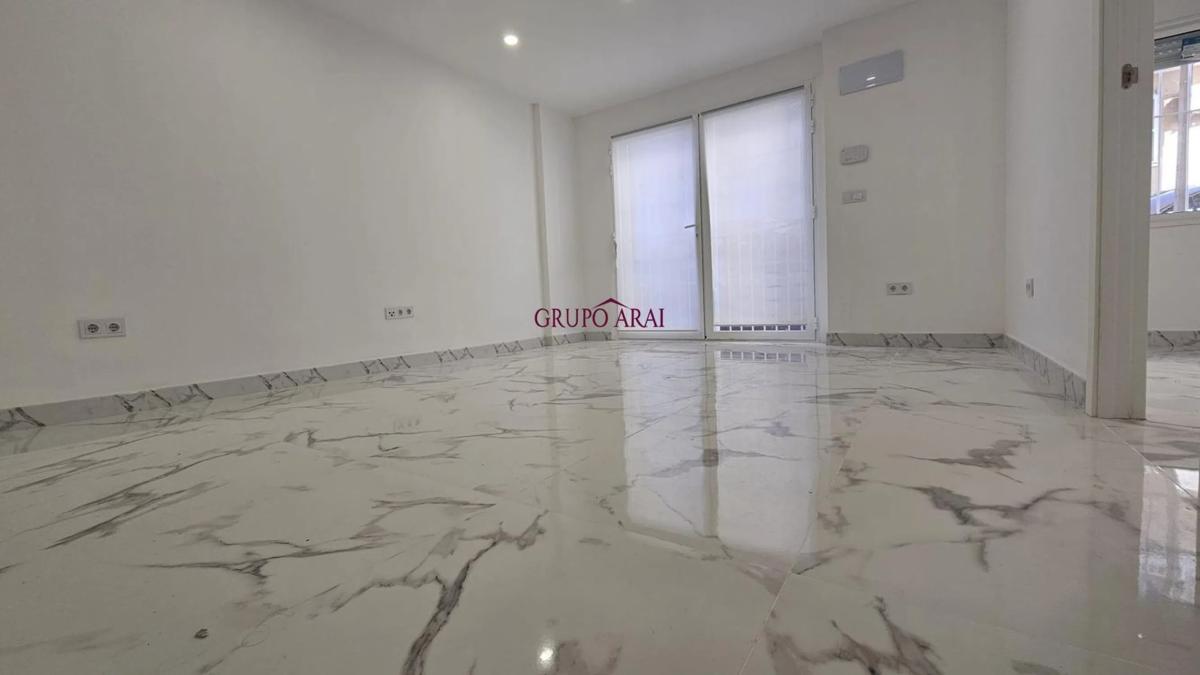 Venta de piso en Calle Callosa del Segura, Torrevieja
photo 3