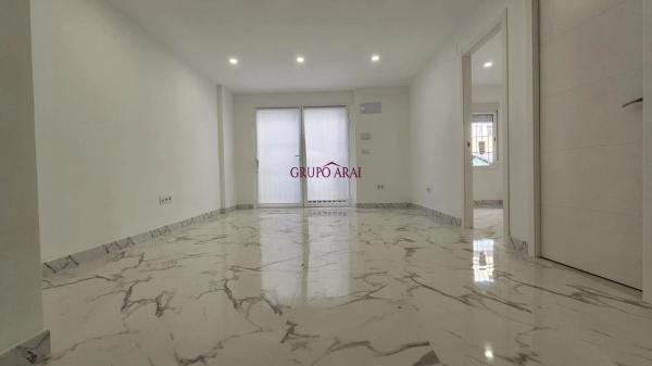 Piso en venta en Calle Callosa del Segura, Torrevieja
 photo 4
