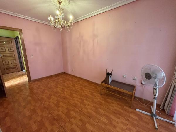 Venta de piso en Calle Vega Baja del Segura, Torrevieja
photo 1