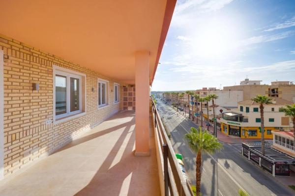 Mieszkanie na sprzedaż w  Barrio Playa de los Náufragos, Torrevieja photo 1