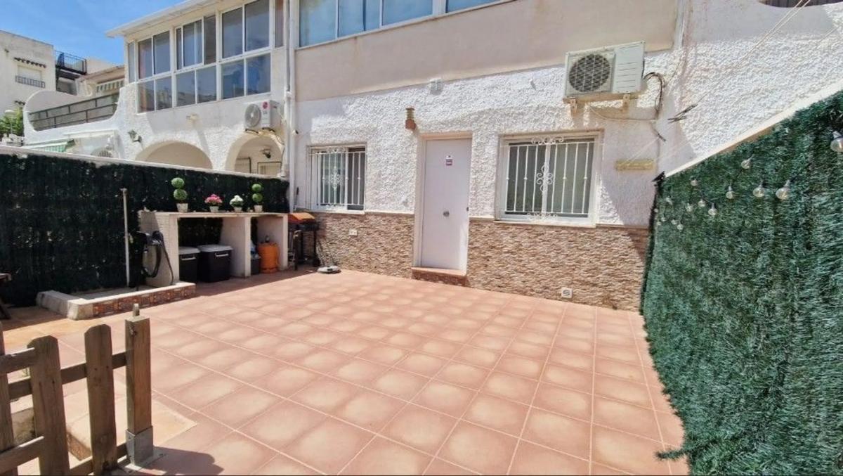Продажа квартиры на Barrio Cabo Cervera, Торревьеха
photo 3