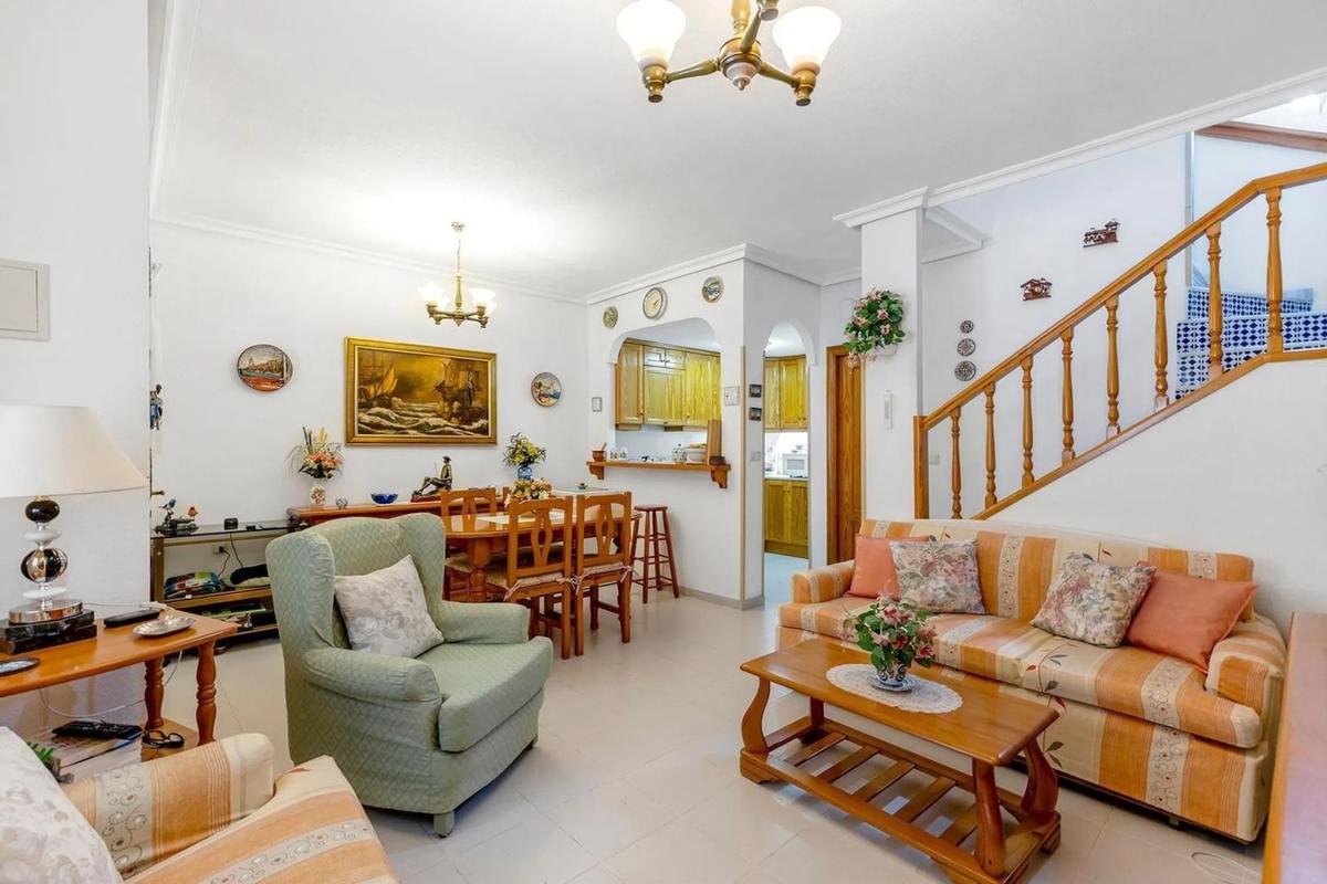 Venta de chalet independiente en Calle Morera, Torrevieja
photo 4