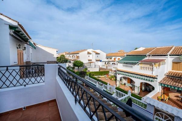 Apartment for sale in  Barrio Cañada del Molino, Torrevieja photo 4