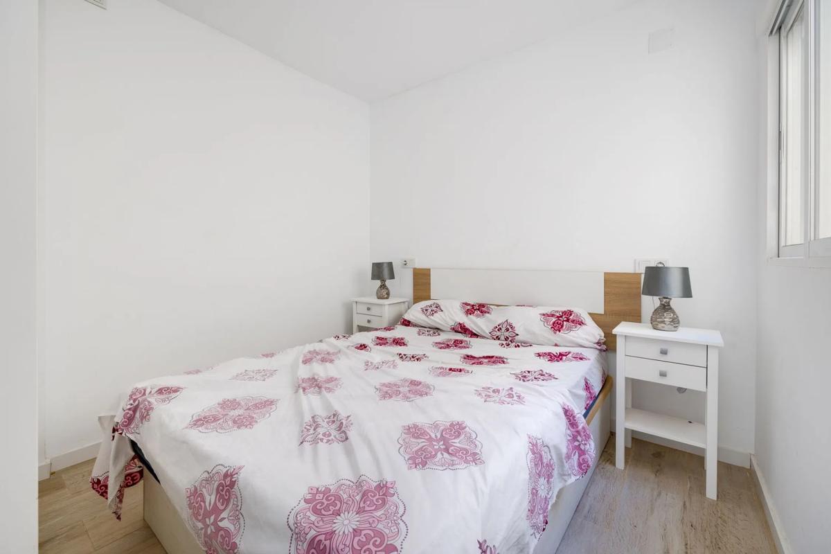 Sale of apartment in Calle del Puerto Romano, 2, Torrevieja
photo 4