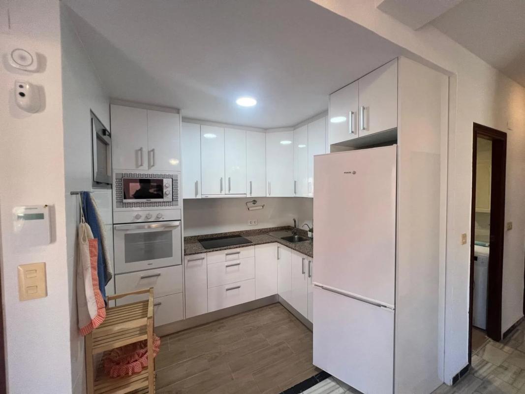 Venta de piso en CL ANTONIO GIL-MATA, 13, Torrevieja
 photo 2