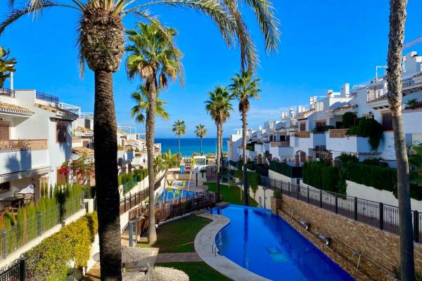 Ático en venta en Urbanizacion Manquilla, 23, Torrevieja photo 1