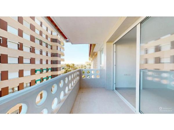 Apartment for sale in Barrio Cañada del Molino, Torrevieja thumbnail 2