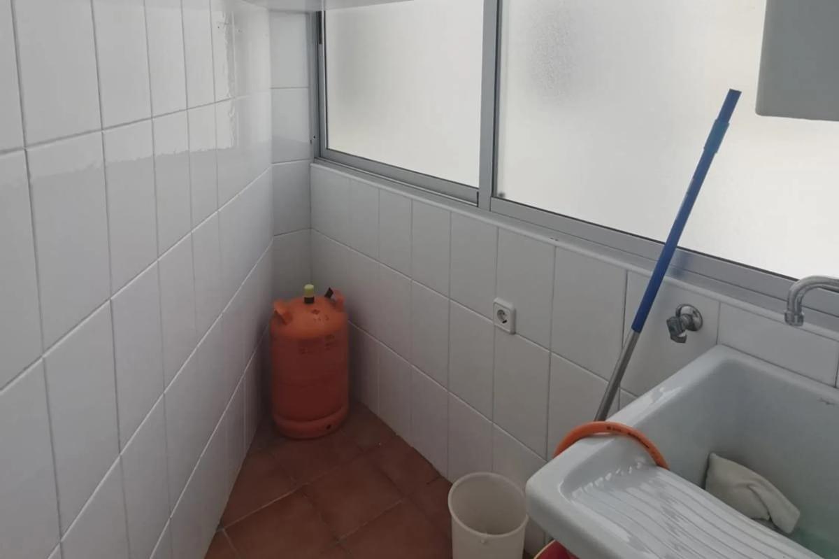 Sprzedaż mieszkania w Barrio Gaspar Perrelló, Torrevieja
 photo 2