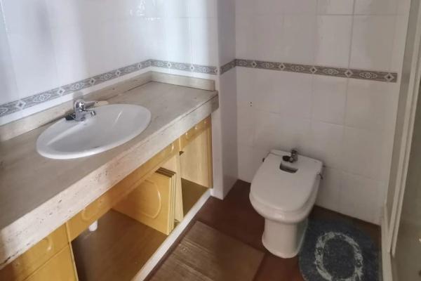 Apartment for sale in Barrio Gaspar Perrelló, Torrevieja thumbnail 2
