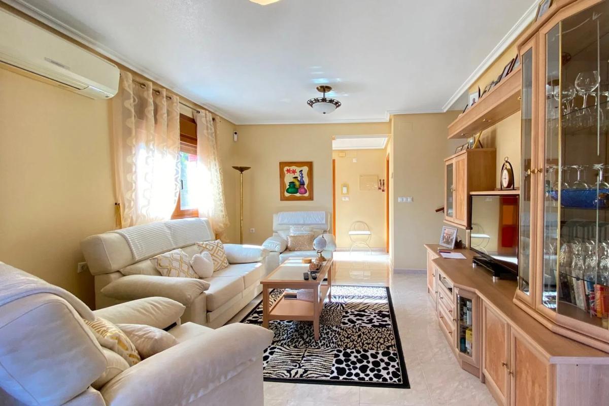 Properties for sale and rent in Spain photo 1