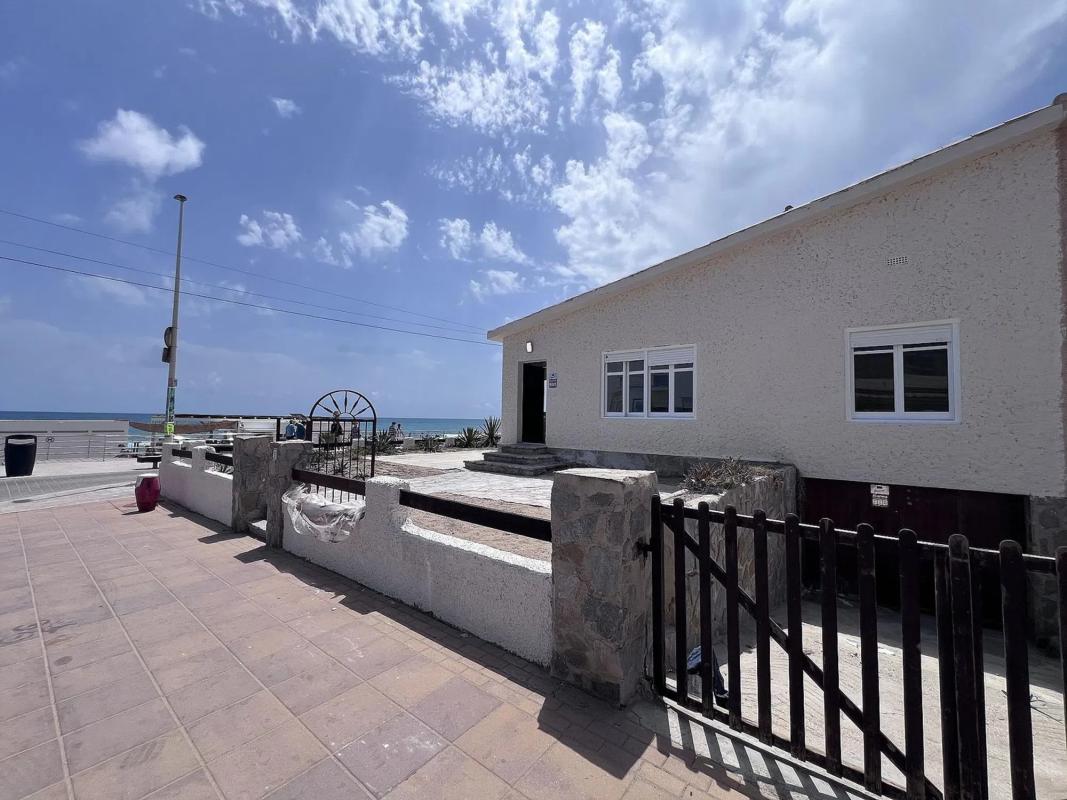 Venta de chalet independiente en Avenida Españoles, Torrevieja
photo 4