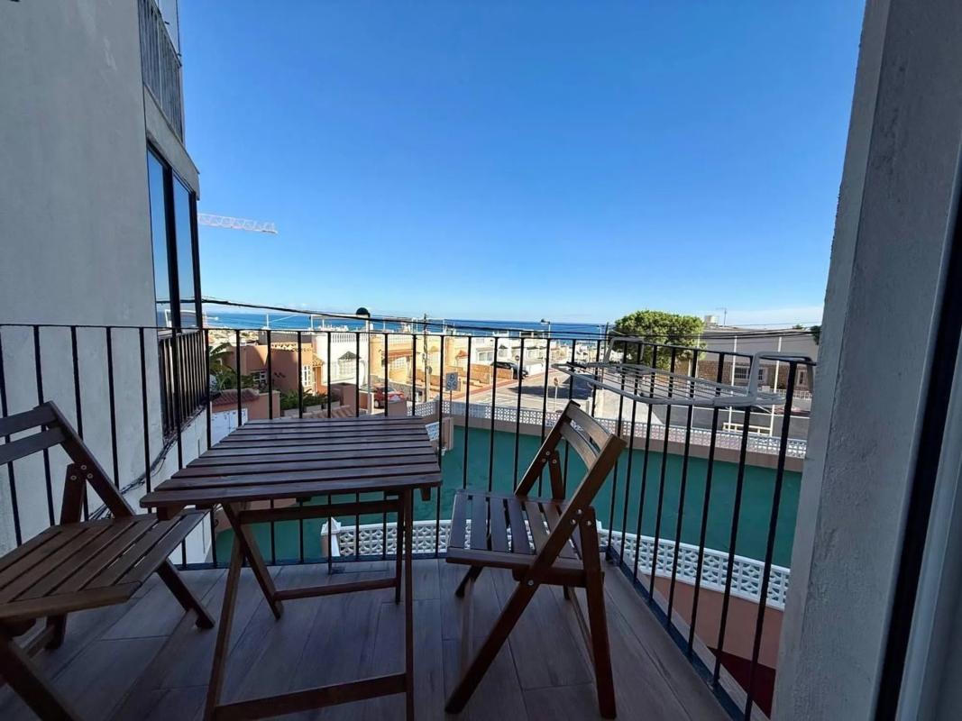 Venta de estudio en Barrio Cabo Cervera, Torrevieja photo 1