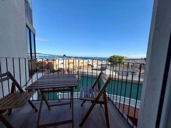 Estudio en venta en Barrio Cabo Cervera, Torrevieja photo 1