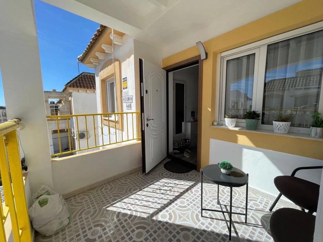 Sale of townhouse in Residencial Parque de las Naciones, 10 , Torrevieja photo 1