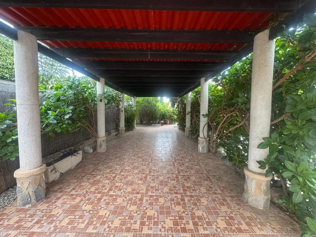 Venta de chalet independiente en Barrio La Siesta - El Salado - Torreta, Torrevieja
photo 2