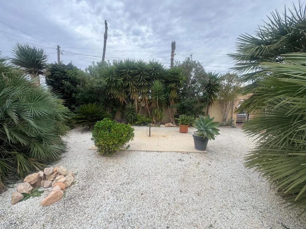 Venta de chalet independiente en Barrio La Siesta - El Salado - Torreta, Torrevieja
photo 5