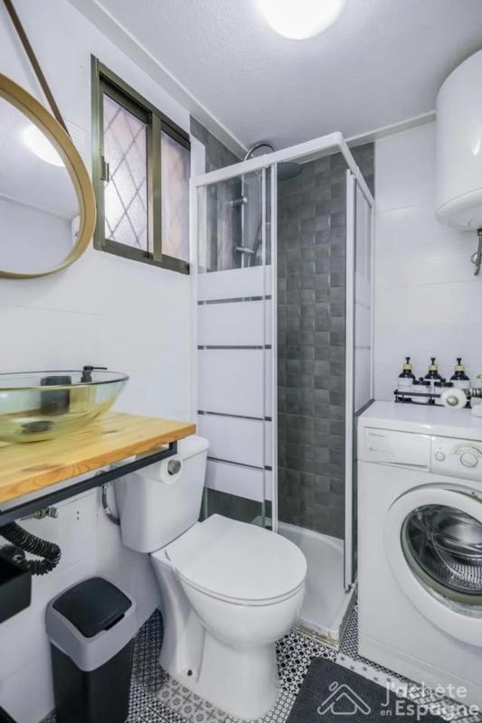 Venta de piso en Avenida Robleda, Torrevieja
photo 1