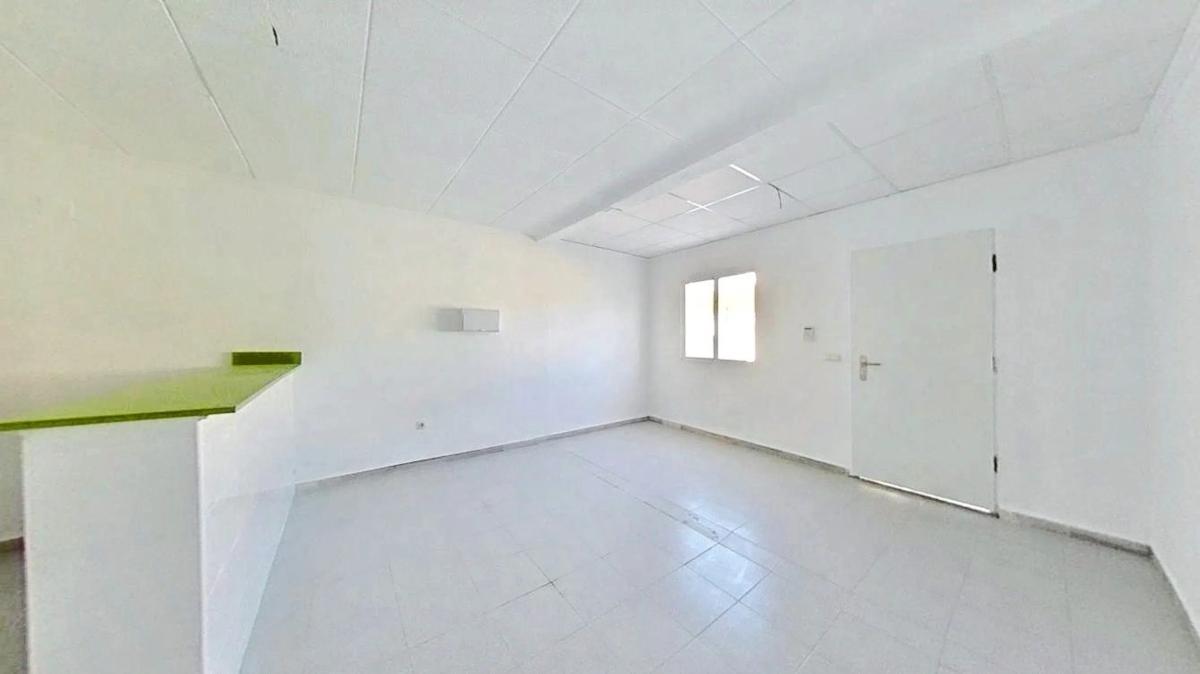 Venta de piso en Barrio La Siesta - El Salado - Torreta, Torrevieja
photo 4
