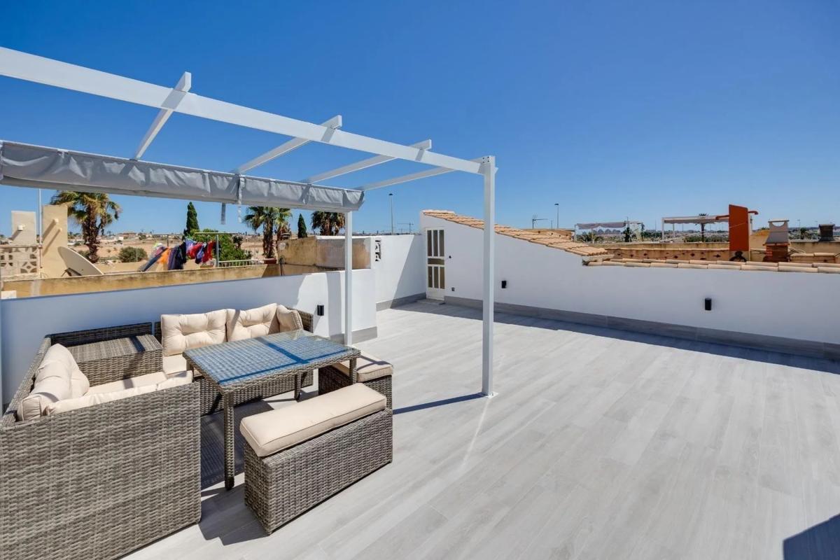 Venta de duplex en Calle el Pelícano, 118, Torrevieja photo 2