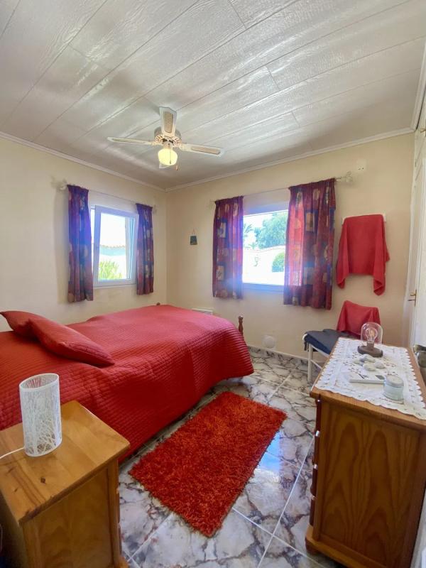 Venta de chalet independiente en Calle Salvador de Madariaga, 26, Torrevieja
photo 3